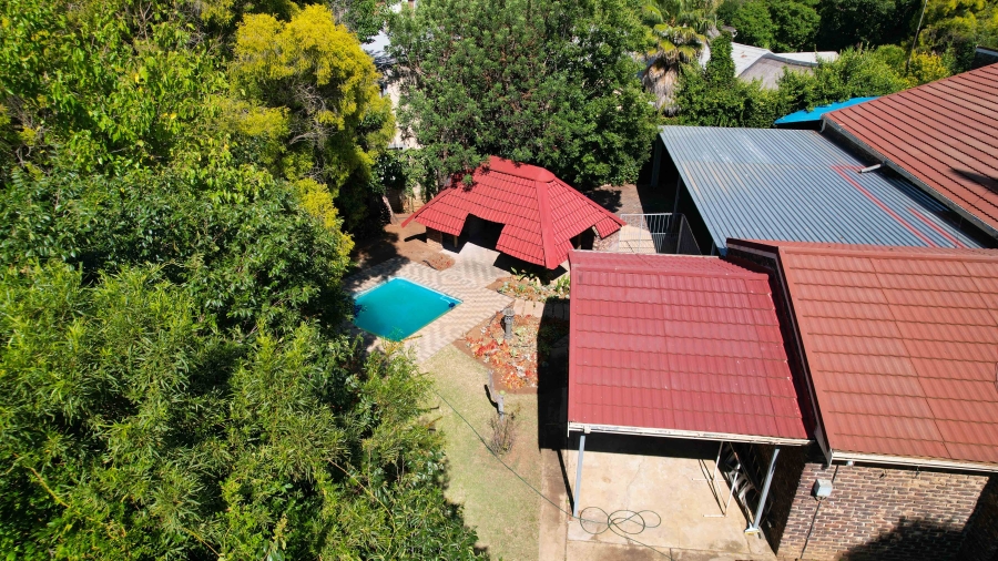 4 Bedroom Property for Sale in Van Der Hoff Park North West